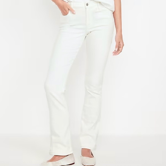 NWT: old navy Mid-Rise Wow Boot-Cut Jeans - Picture 1 of 3